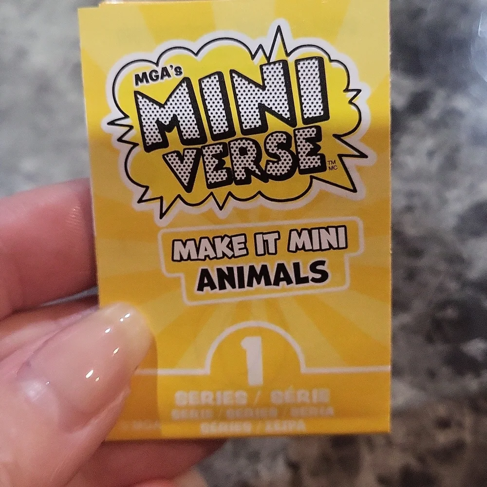 Miniverse Make It Mini Animals Love Birds